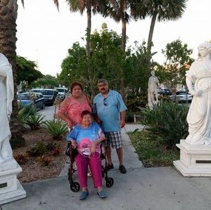 Meet your Posher, Juan